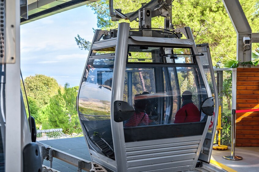 Montjuïc Cable Car: Tickets & Self-Guided Tour