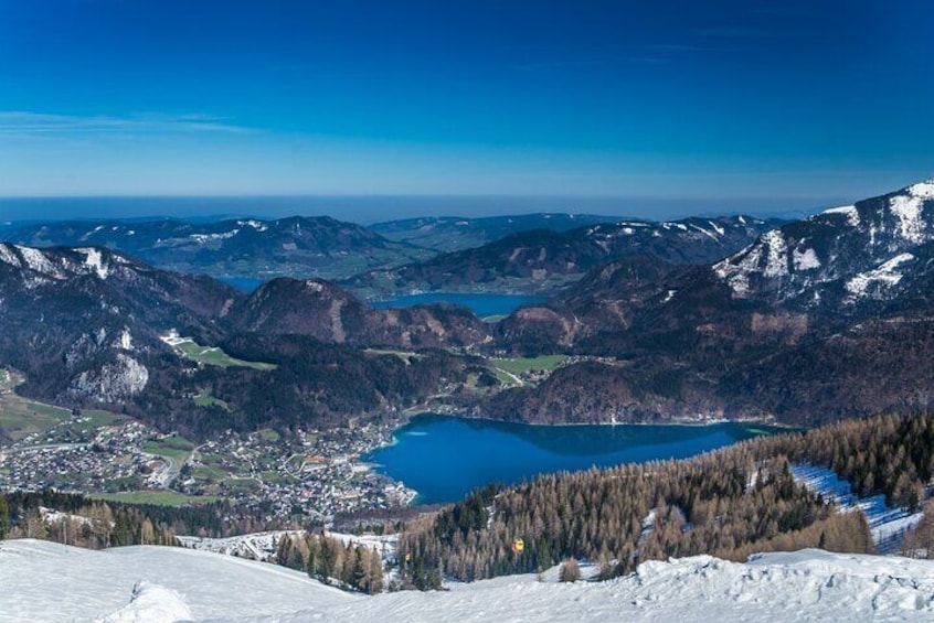 Festive Christmas Walking Tour in St. Gilgen