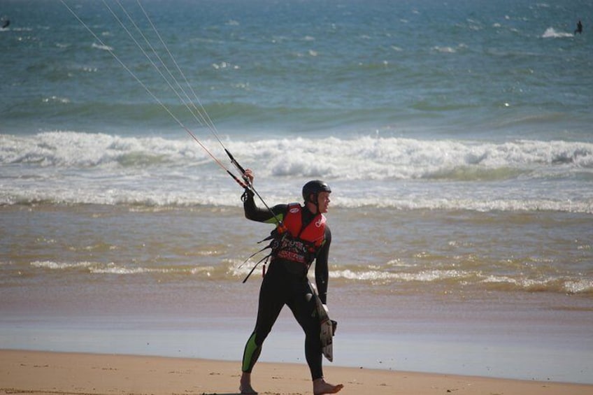 Kitesurf lessons in costa da caparica beach