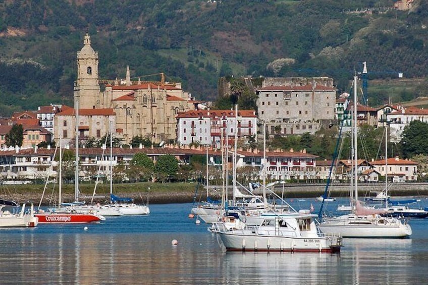 HONDARRIBIA SIGHTSEEING and PINTXOS - Private Gastronomic Adventure