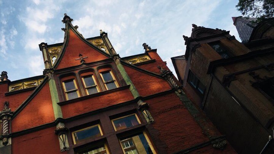 Old Louisville Ghost Tour as Recommended by The New York Times @ 4th and Ormsby