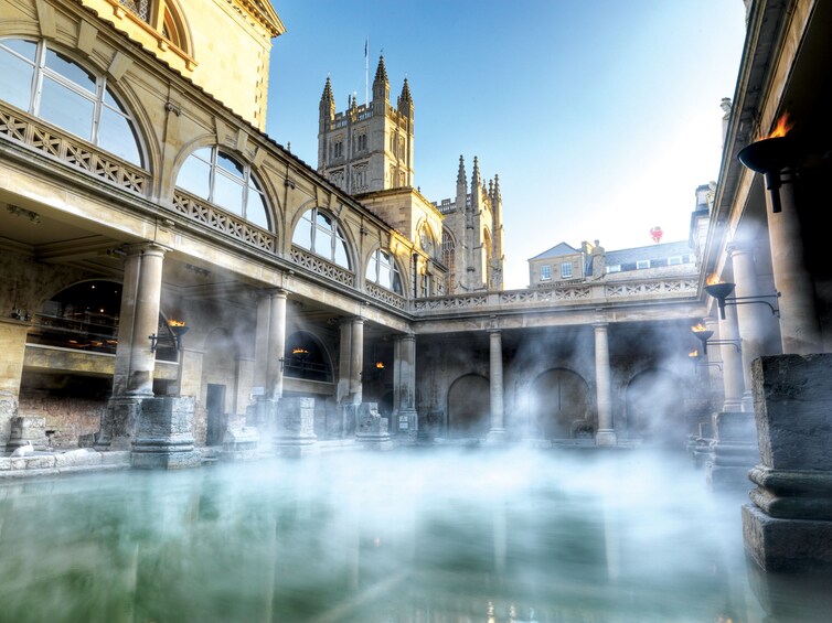 Private Sunrise or Sunset Viewing of Stonehenge with Bath & Lacock