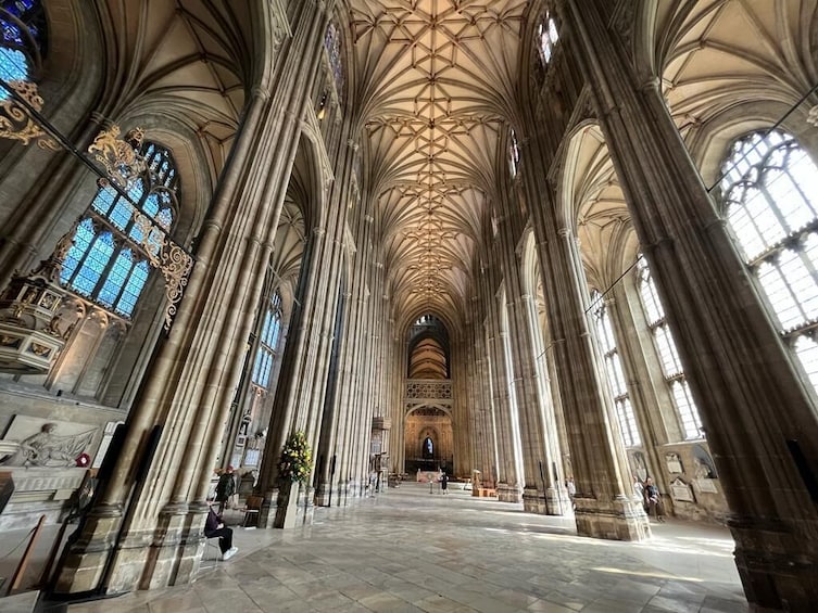 Small Group Leeds Castle, Canterbury, Dover & Greenwich with River Cruise