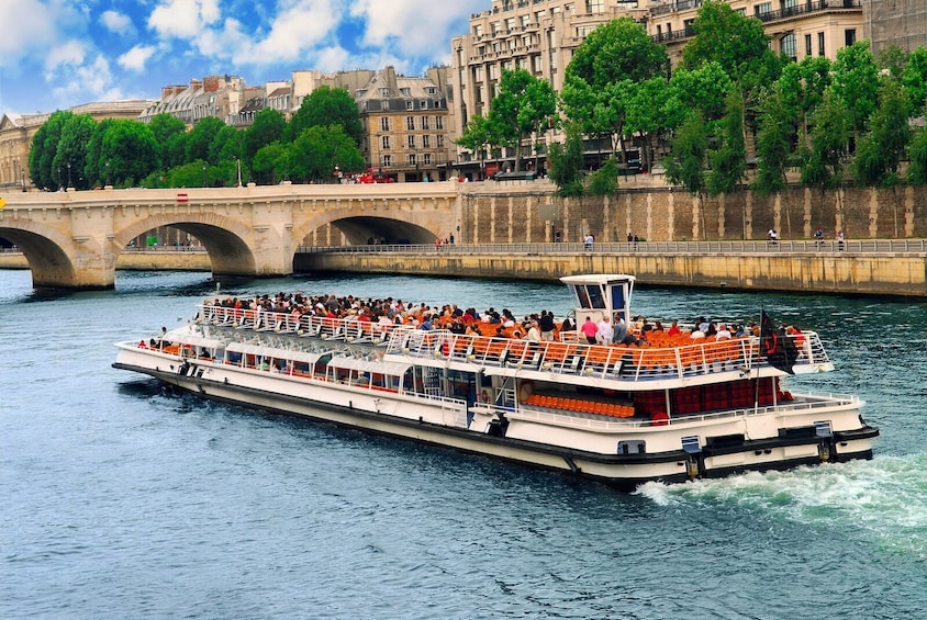 Paris Day Trip Excursion with City Tour & Seine River Cruise