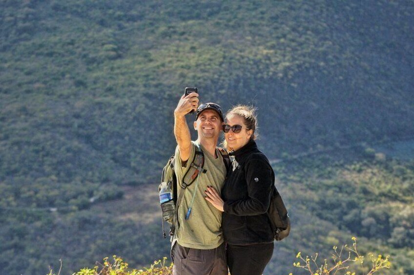 Ultimate Hierve el Agua Hike + Textile Art