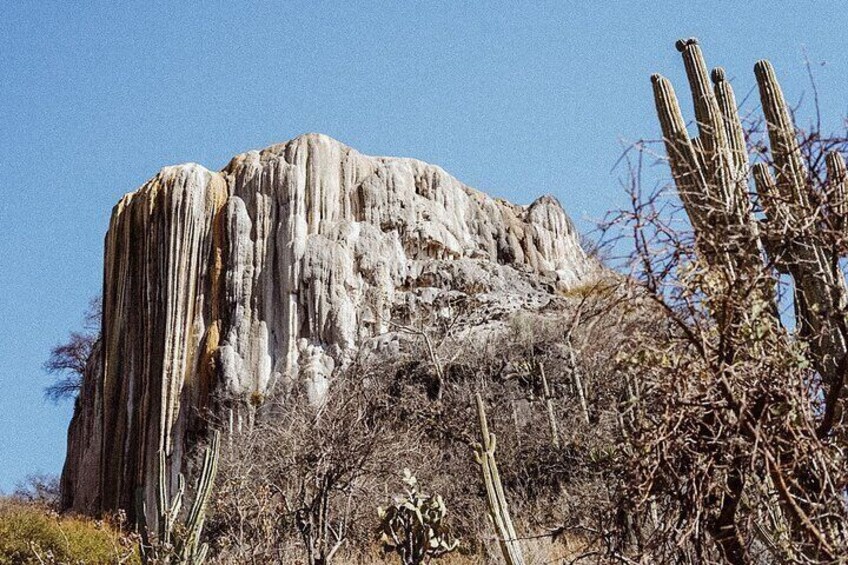Ultimate Hierve el Agua Hike + Textile Art