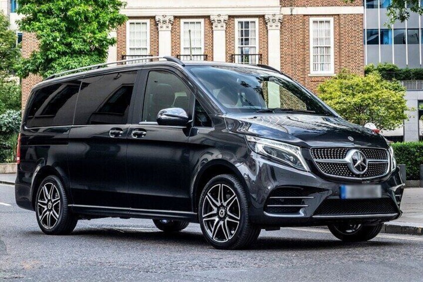 Departure Private Transfer from Genoa to La Spezia by car or van