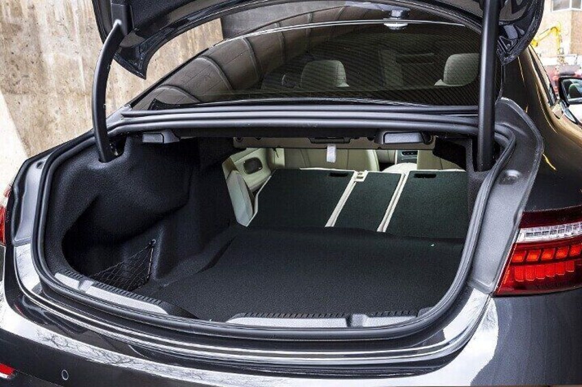 Departure Private Transfer from Genoa to La Spezia by car or van