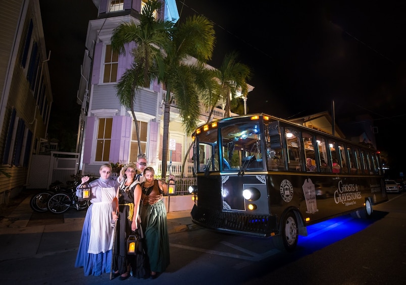 Key West Haunted Tour : Ghosts & Gravestones