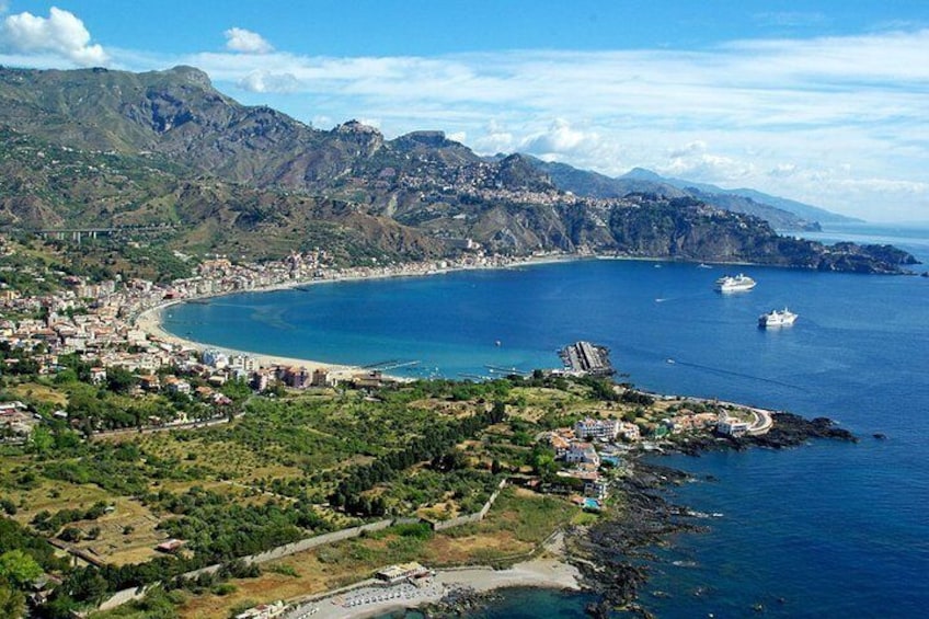 Relaxing snorkeling tour at the Isola Bella Marine Park Taormina