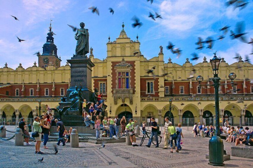 Low cost Poland in one week tour - by train with hotels & tours