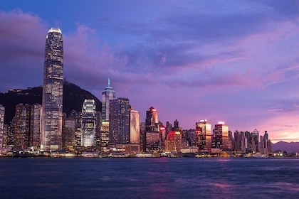 Private Hong Kong Photography Walking Tour with a Professional Photographer