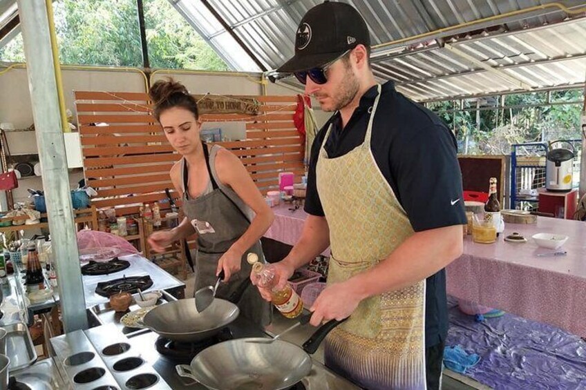 Evening Couse Thai Cooking Class in Ao Nang, Krabi