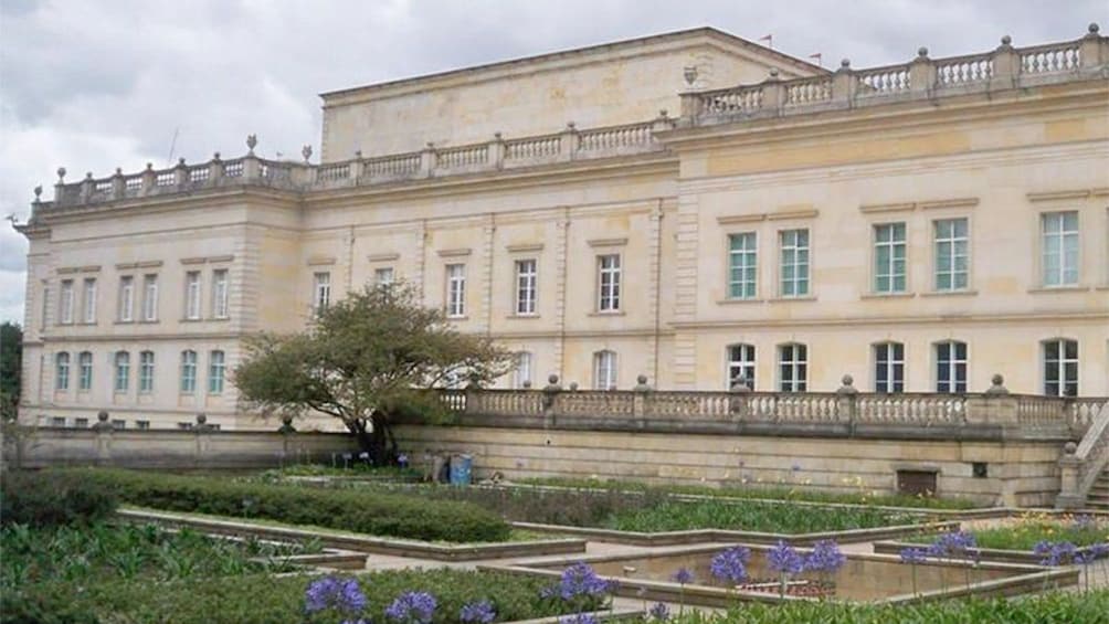 View of court and Narino Palace