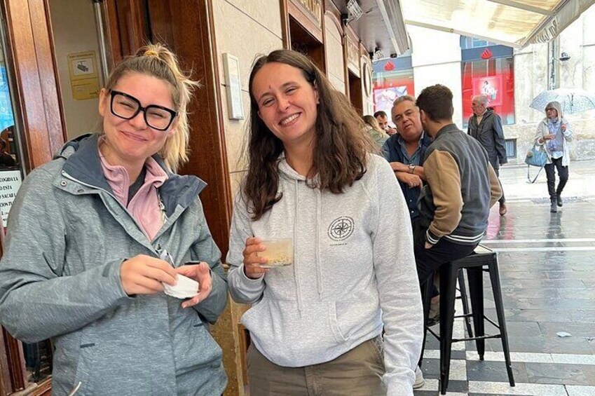 The AUTHENTIC Pamplona Foodies Pintxo Tour