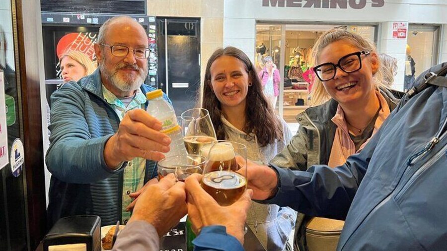 The AUTHENTIC Pamplona Foodies Pintxo Tour