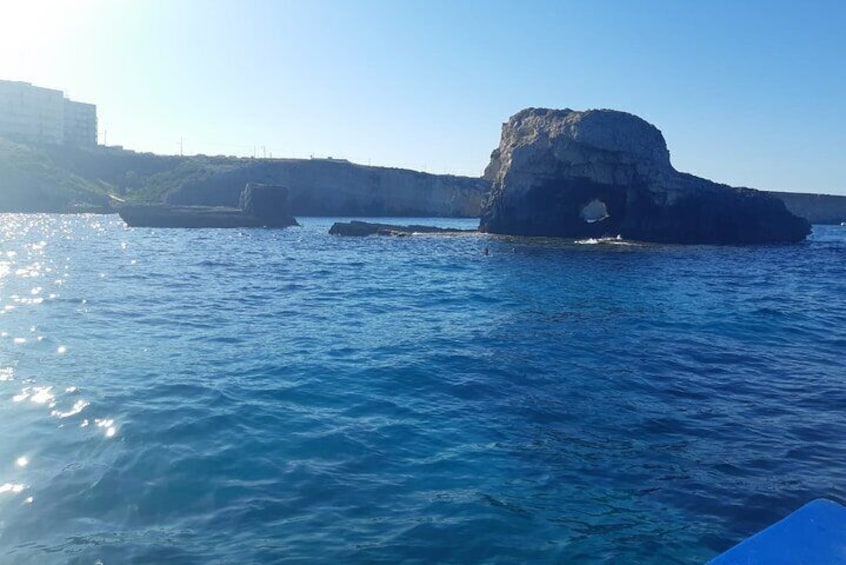 Ortigia excursion + sea caves + south coast and gulf of Syracuse 2h