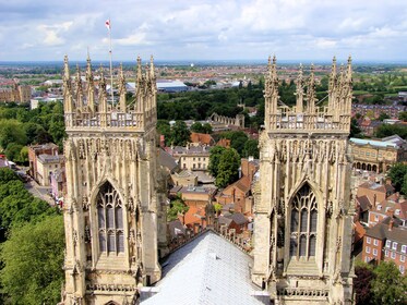 Day Trip to York via Train with Hop-On Hop-Off Bus Tour