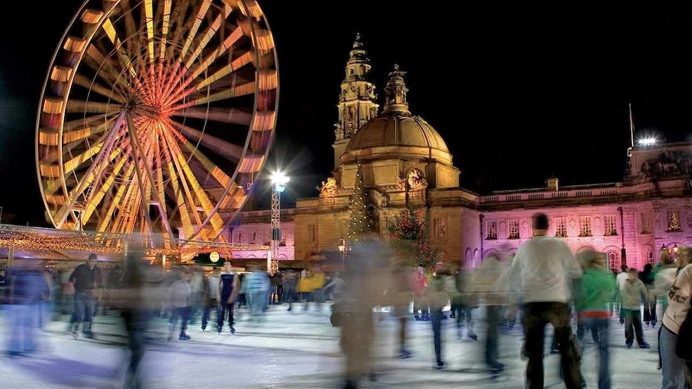 Night scene with Ferris wheel in London