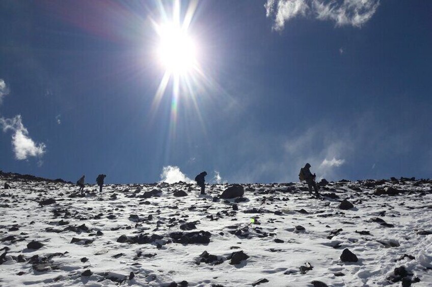 Trekking in Cordillera Barreal