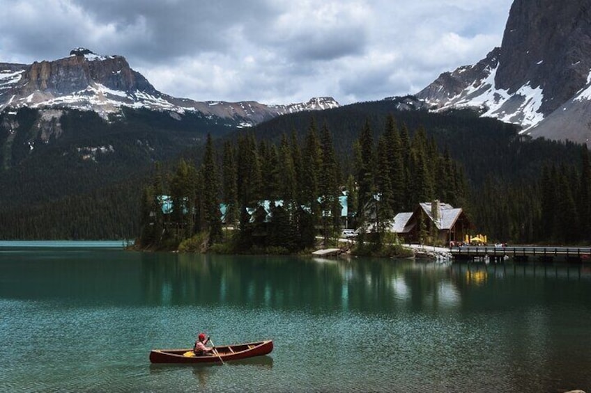 Lake Louise & Yoho N.P & Moraine Lake 1-Day Tour from Calgary or Banff