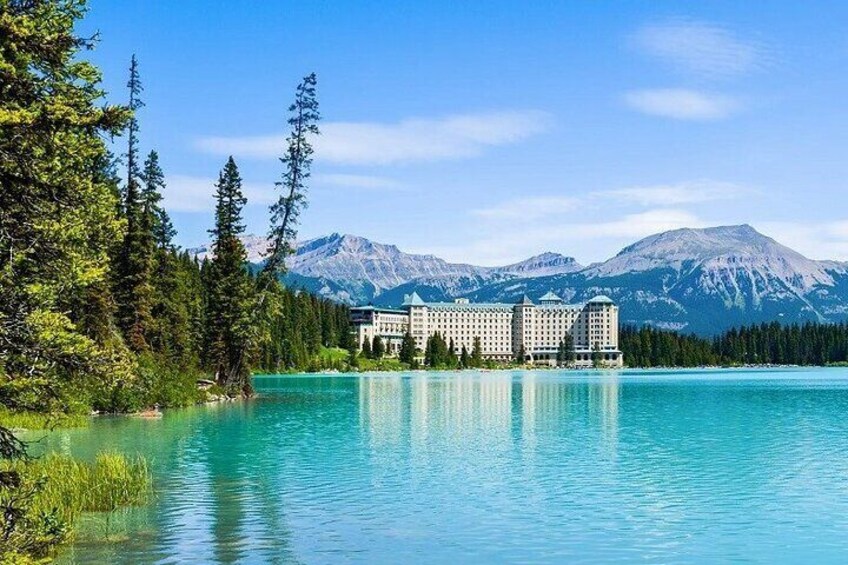 Lake Louise & Yoho N.P (Moraine Lake June to mid-Oct) from Calgary or Banff