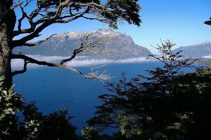 Full day Huechulafquen Lake and Lanin Volcano - San Martín de los Andes