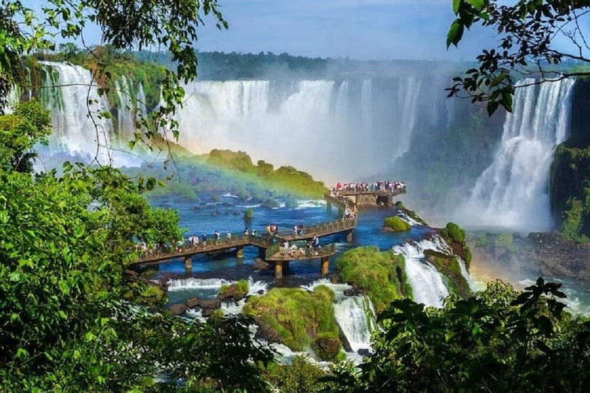 Private Day at Iguazu Falls with Airfare from Buenos Aires 