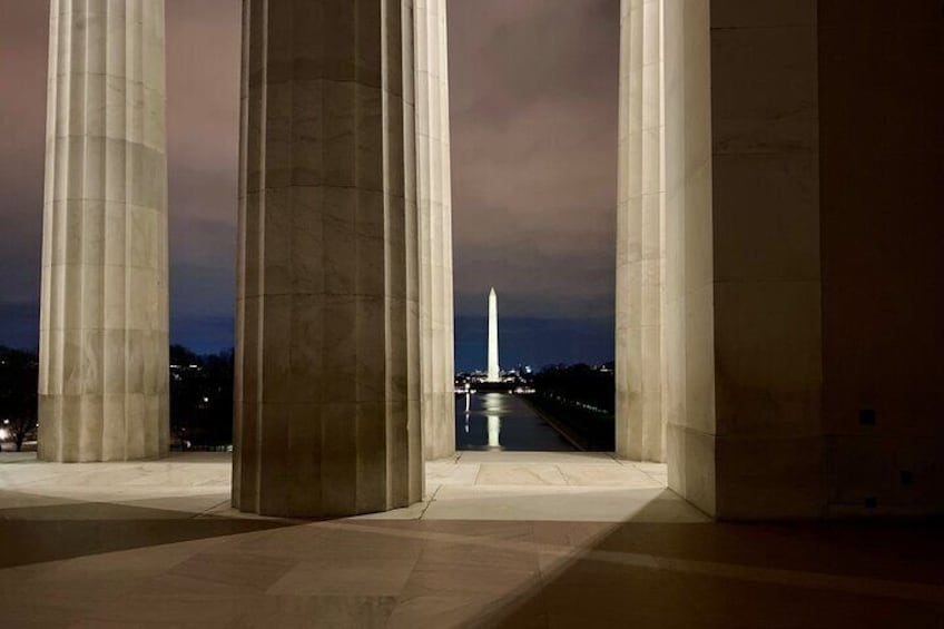 Under the Stars Private Night Tour of DC (Up to 5 Guests)
