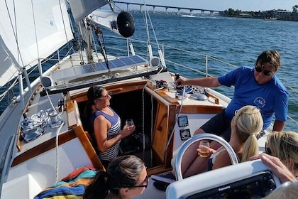 Tour in barca a vela di lusso della baia di San Diego e dei corsi d'acqua c...