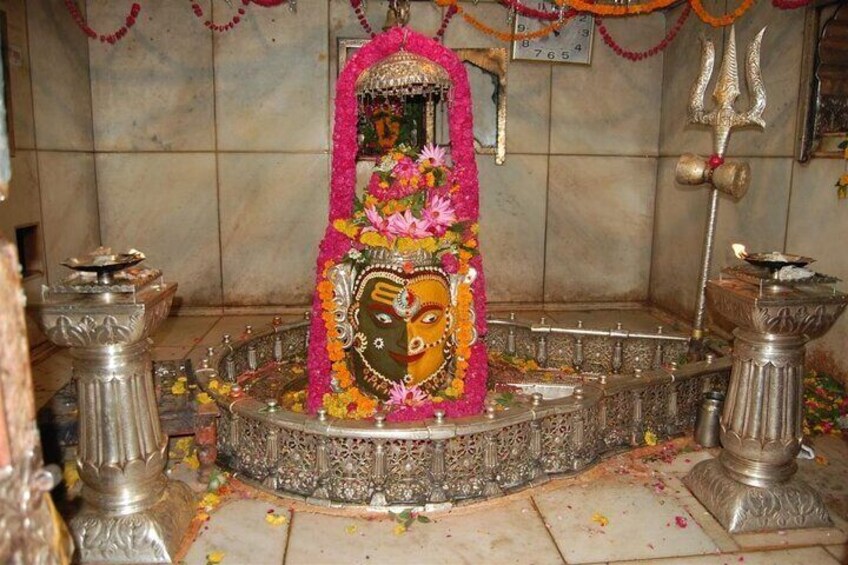 Ujjain and Mahakaleshwar Temple Private Day Tour from Indore