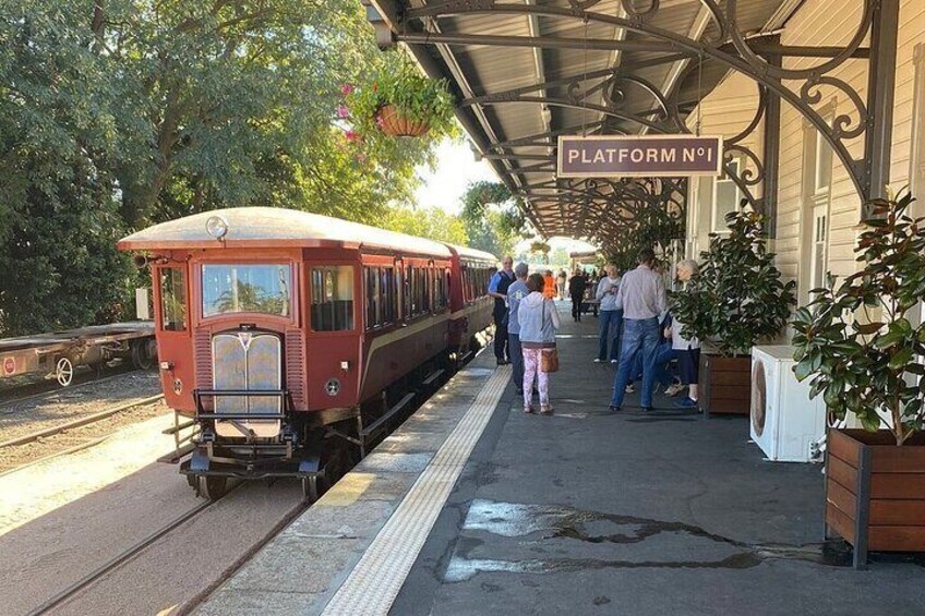 Tasting Train-Gympie Station