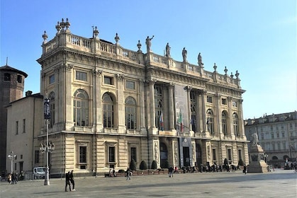 Baroque Turin: Explore Piazza Castello on a Self-Guided Audio Tour