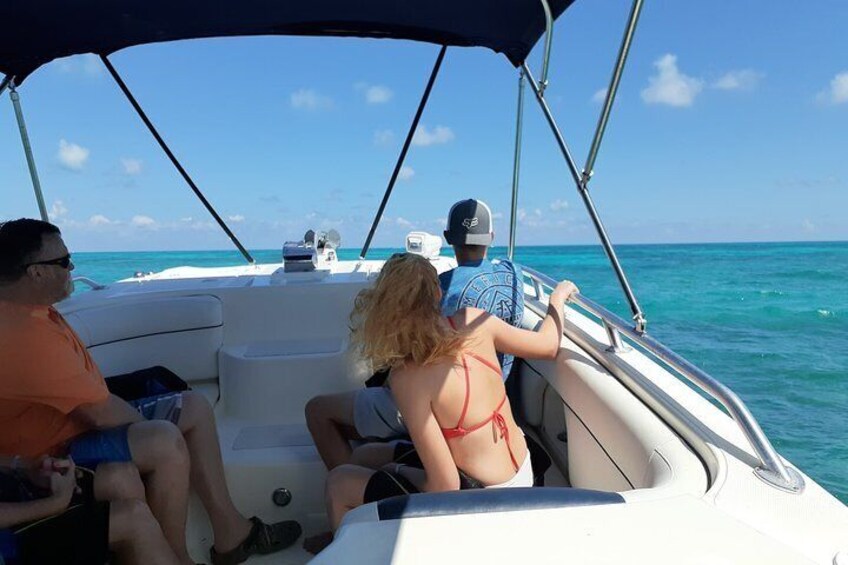 Beautiful ride out to the Key Largo's reefs.