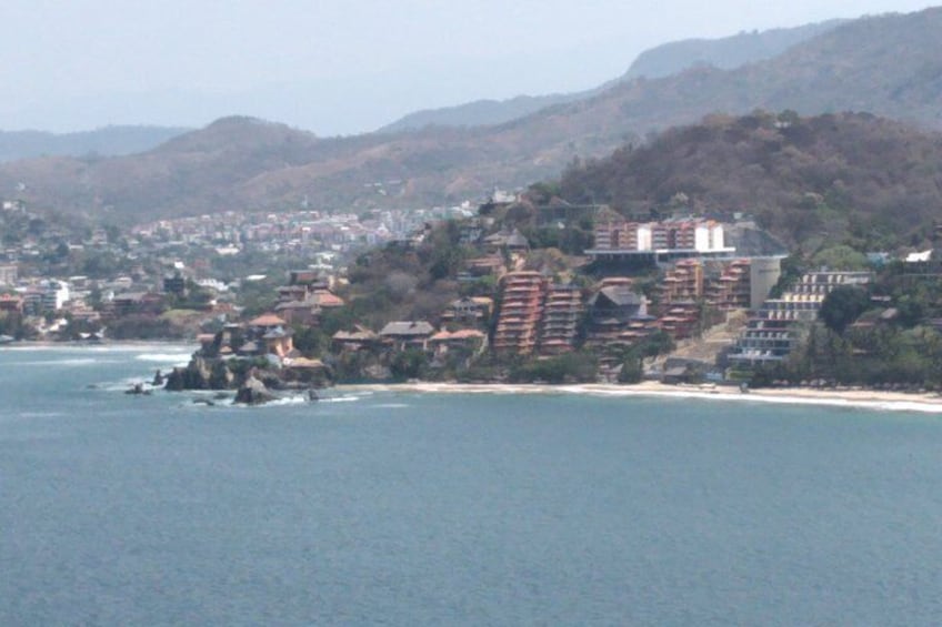 Guided City Tour to Ixtapa and Zihuatanejo