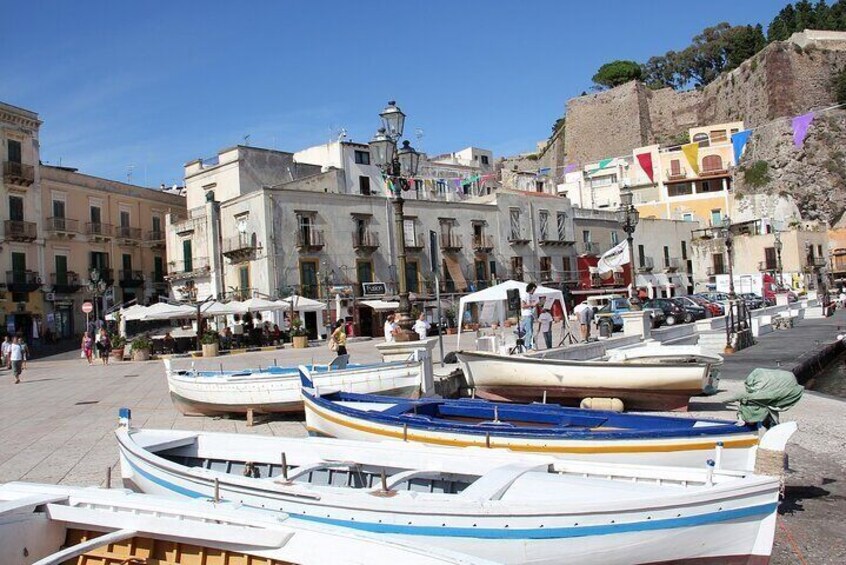 Lipari & Vulcano from Cefalù - Aeolian Islands - Full Day
