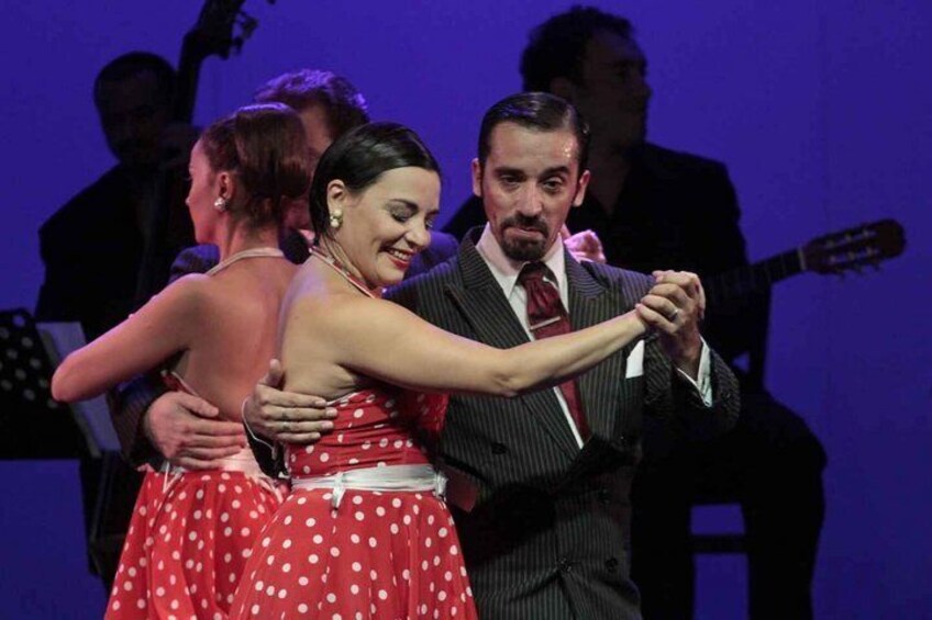 Esquina Homero Manzi Tango Show Ticket Including Optional Dinner in Buenos Aires