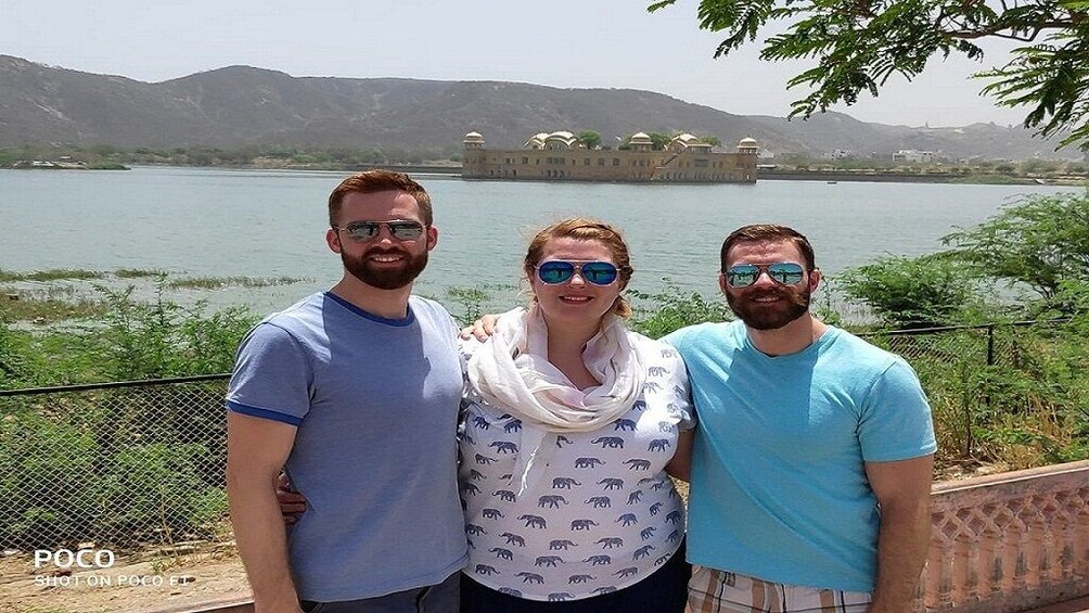 Private Golden Triangle Tour with Pushkar from Delhi
