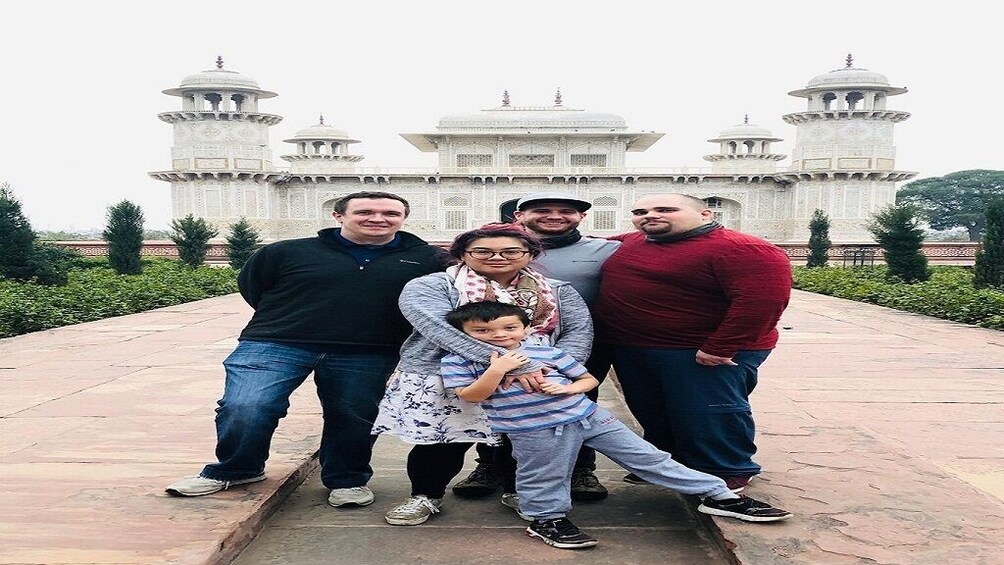 Private Golden Triangle Tour with Pushkar from Delhi