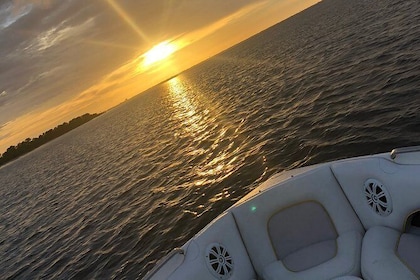 Small Boat Sunset Cruise in Destin