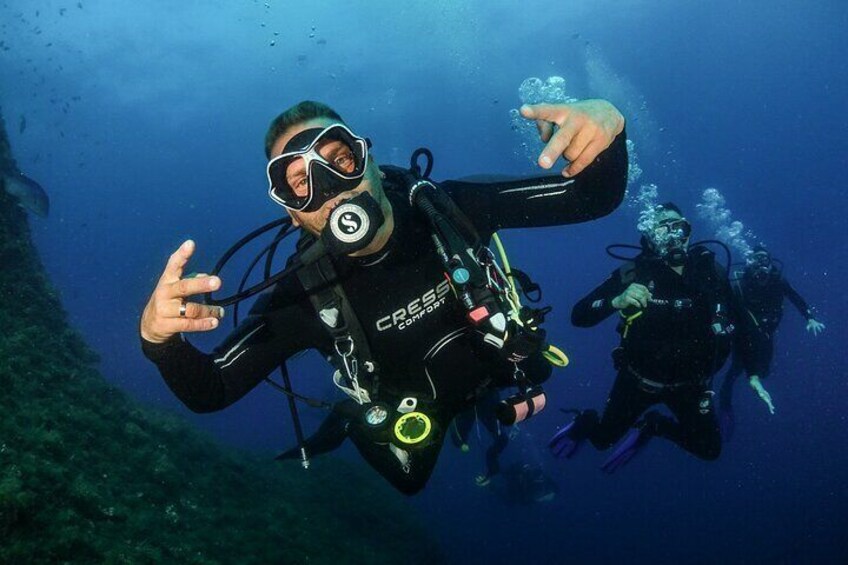 Diving baptism in the Montgrí Natural Park