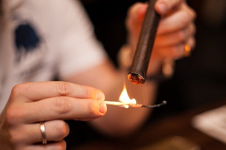 Cigar Tasting and Food Pairing in Gdańsk