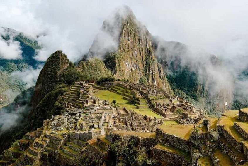 Luxury Machu Picchu Tour by Hiram Bingham Train