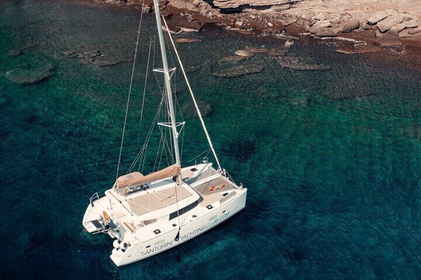 Beautiful Day Catamaran Caldera Cruise incl. Meal & Drinks