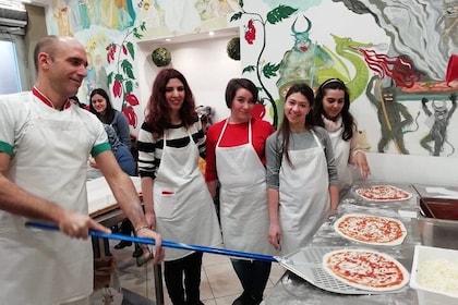 Italian Pizza Cooking Class with Chef Francesco in Padova