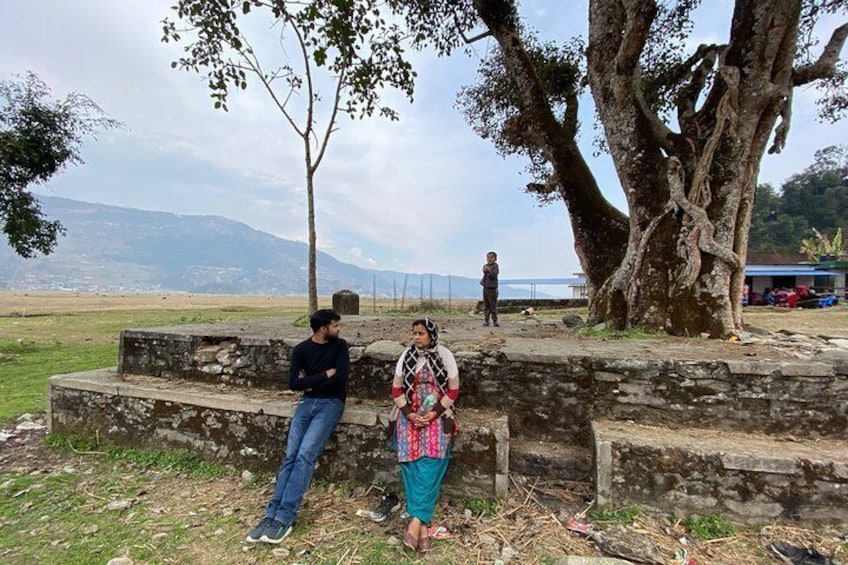 Area Fewa Lake
