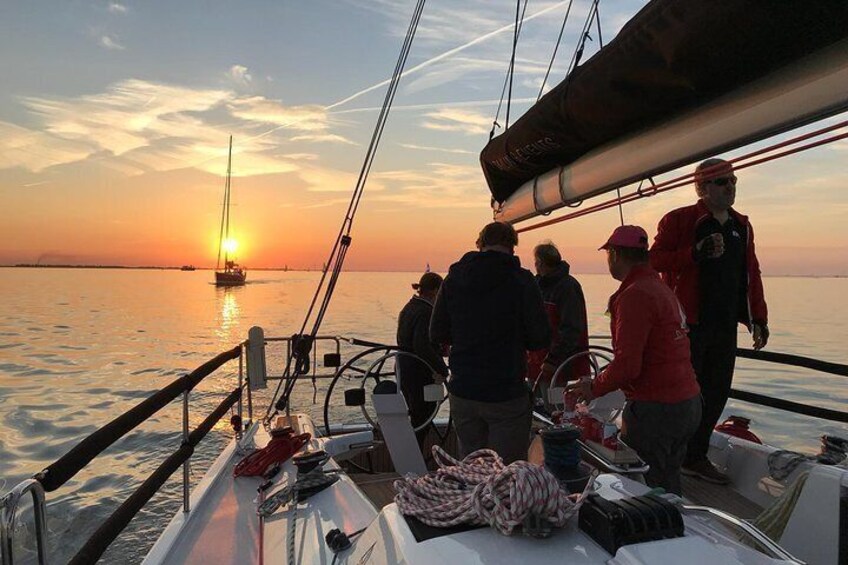 On the way back to the harbor, the sun in your back
