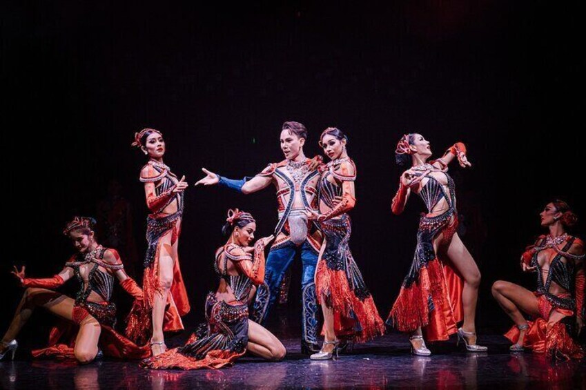 Phuket Simon Cabaret Show (VIP) with Roundtrip Transfer