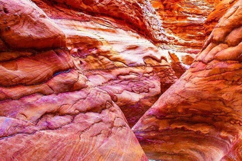 Private tour to The Coloured Canyon, Nuweiba, Aqaba Gulf