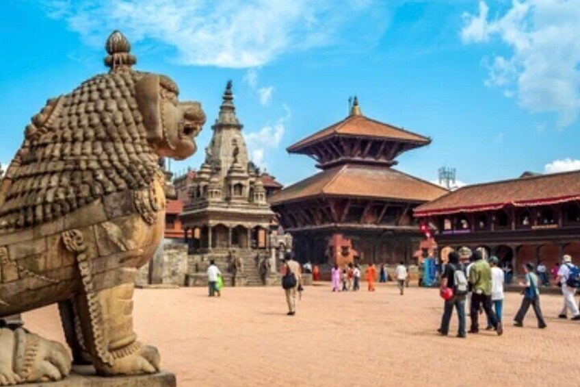 Bhaktapur Durbar square Tour guide in Nepal 